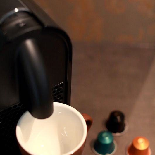 Kongesuite detalbilde av kaffemaskin