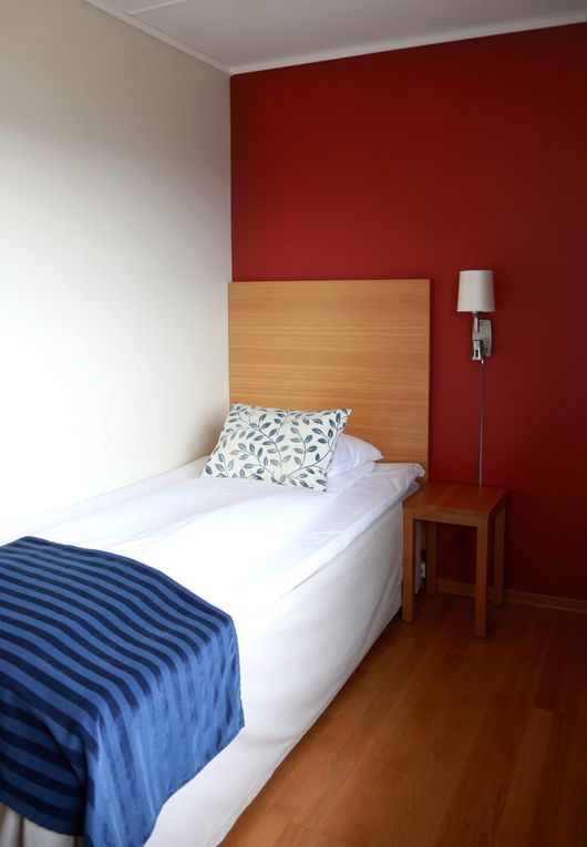 Standard single room bed