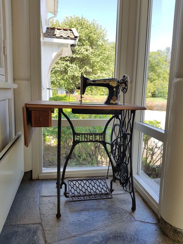 Sewing machine