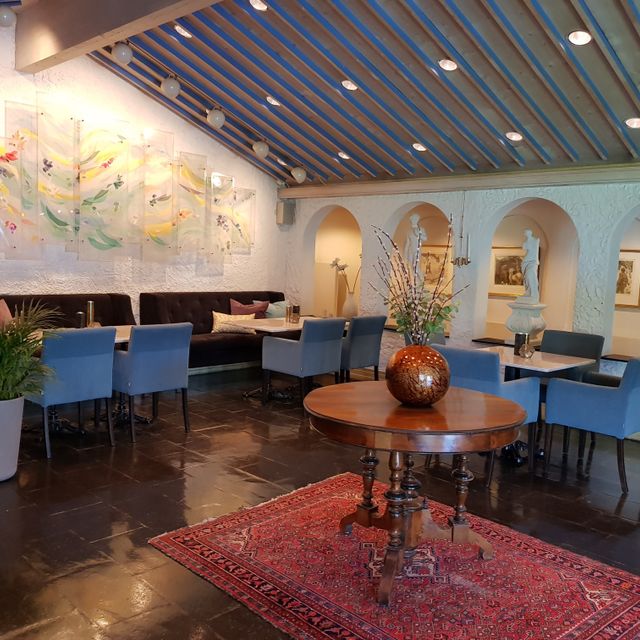 Lobby at Sanner Hotel