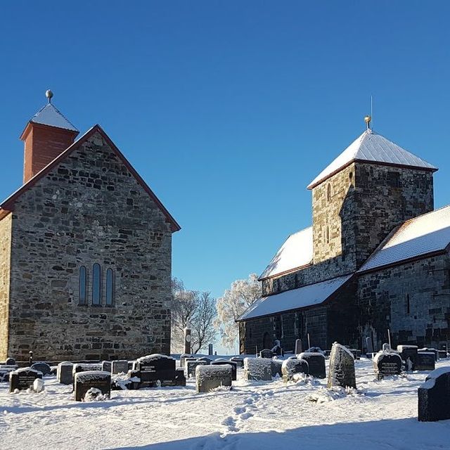 Søsterkirkene på Hadeland