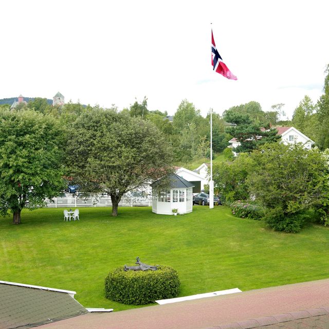 Uteområdet ved Sanner Hotell