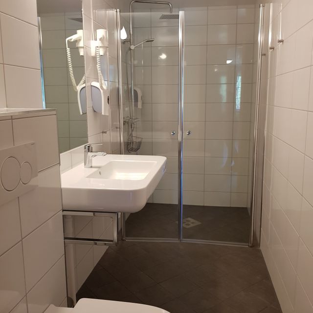 Bathroom 224