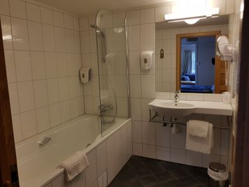 Deluxerom